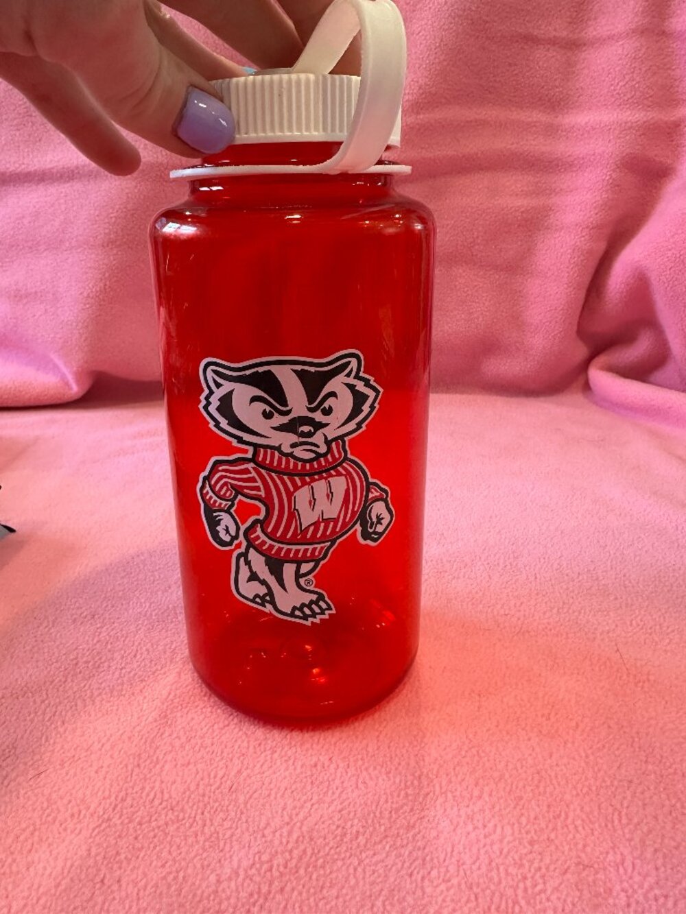 Wisconsin Badgers Red and White Nalgene 32 oz Water Bottle Barely Used